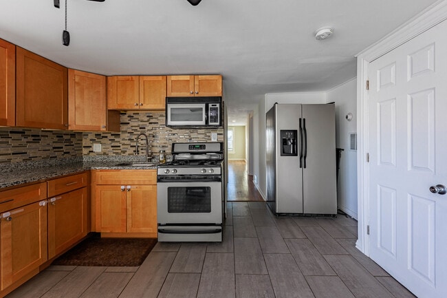 Building Photo - 113 Washington Ave