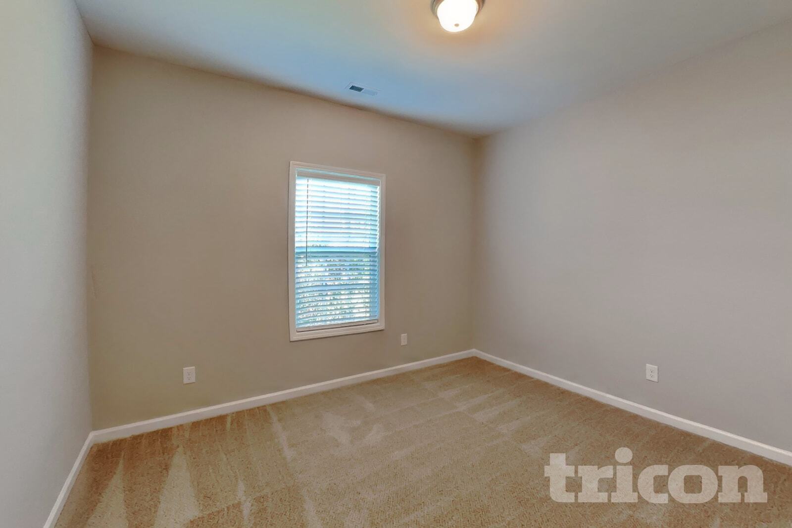 Building Photo - 1022 Cyril Dr