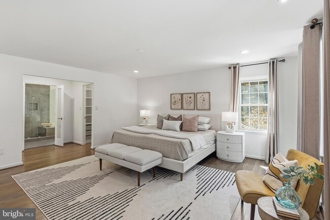 Building Photo - 9312 Sprinklewood Ln