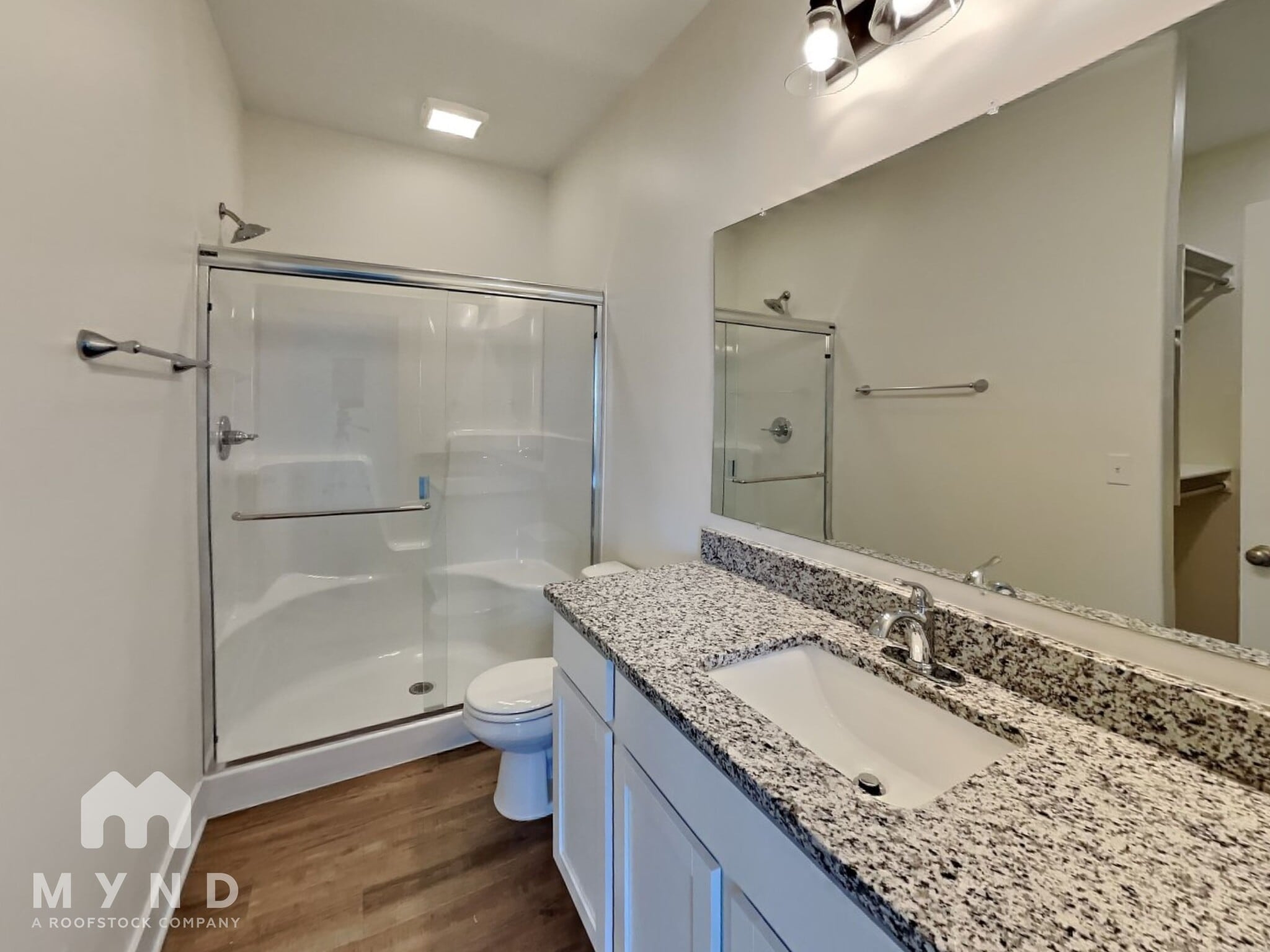 Building Photo - 5812 E Bristol Cir