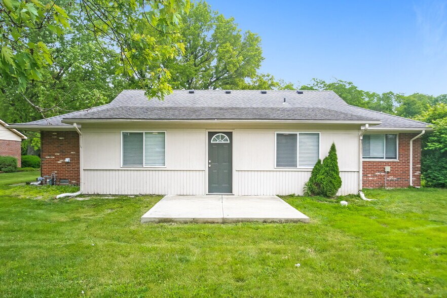 Building Photo - 5910 Rahke Rd