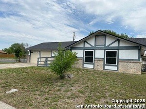 Primary Photo - 5622 Frst Lk St