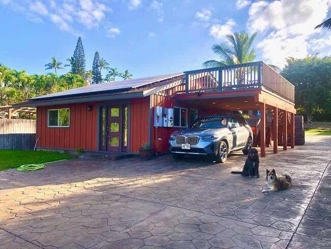 Building Photo - Maui Meadows - 2 Bedroom/1 Bath Dream Cottage