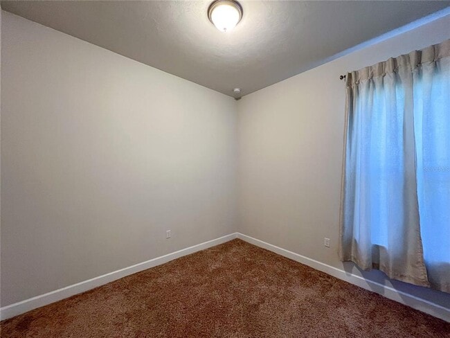 Building Photo - 9340 SW 67th Ln