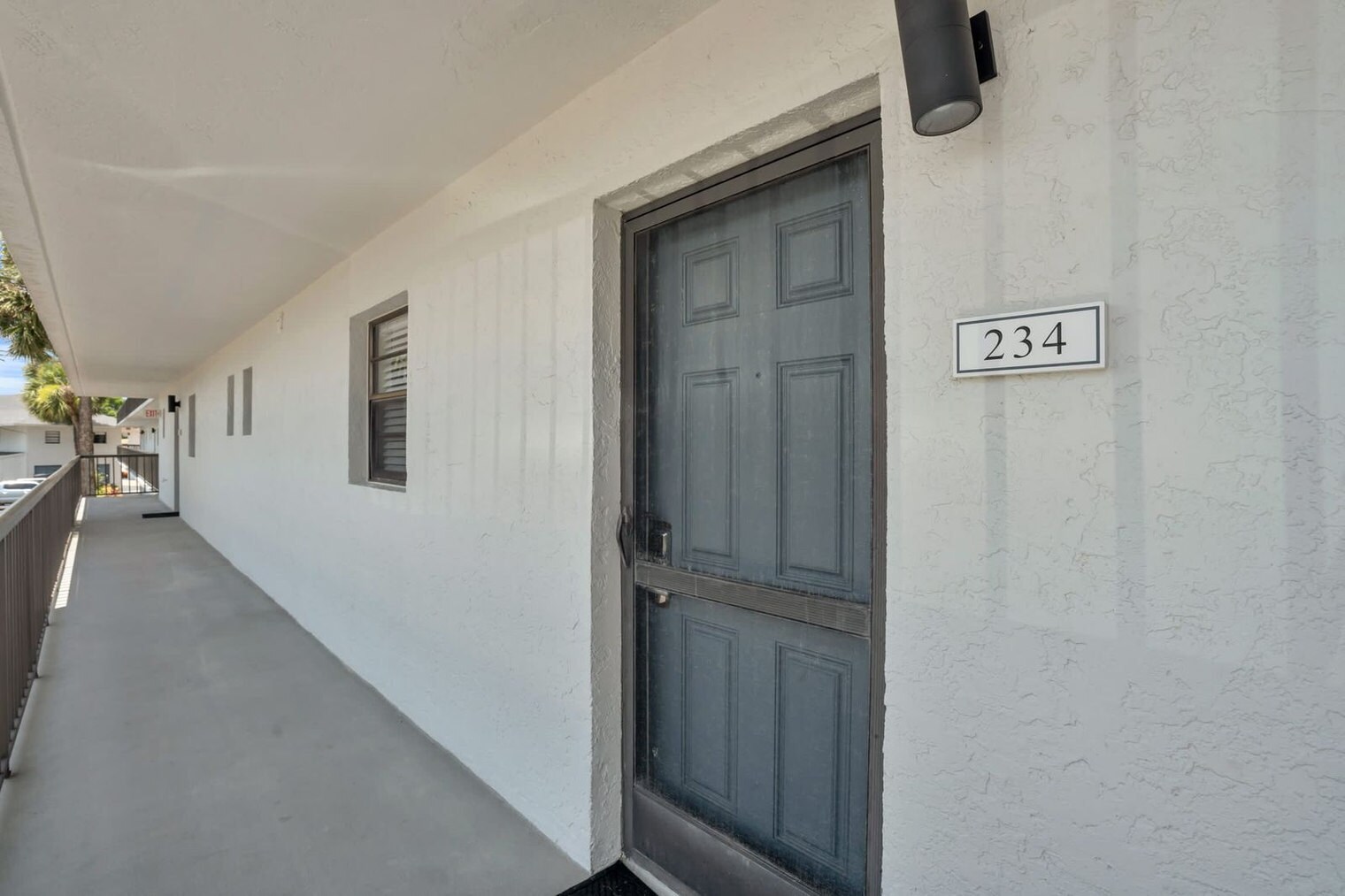 Building Photo - 600 Neapolitan Way