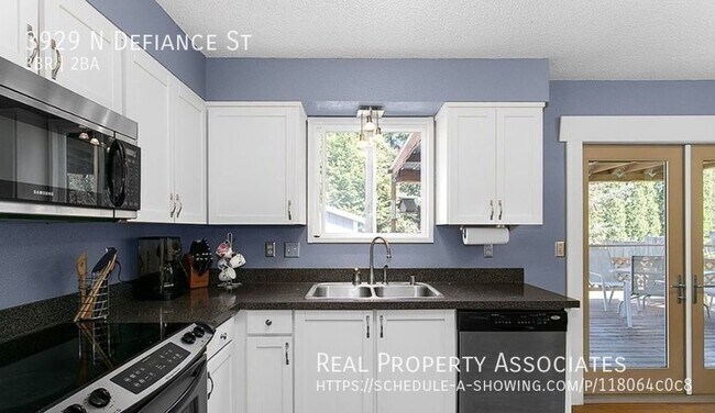 Building Photo - 3929 N Defiance St