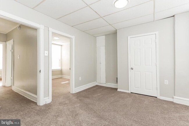 Building Photo - 5416 Spring St