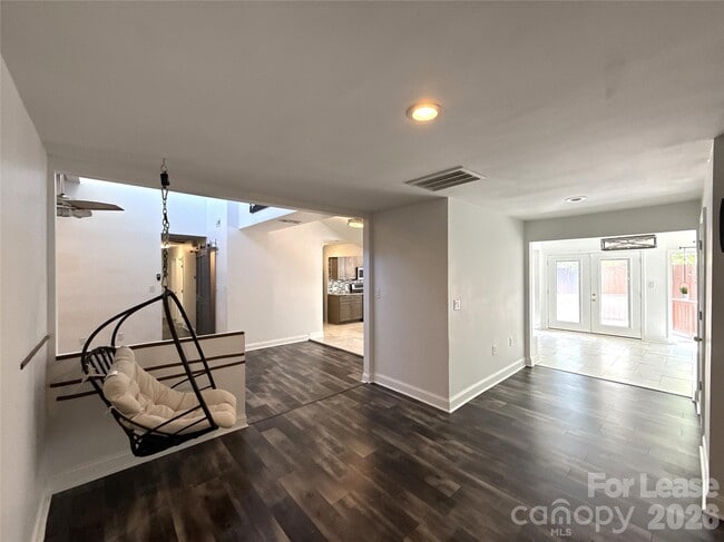 Building Photo - 6814 Pence Rd