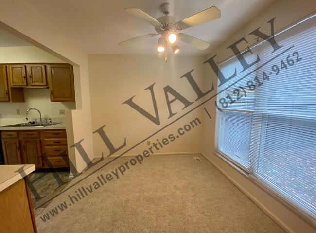 Building Photo - Two bedroom Townhouse in Willow Crossings