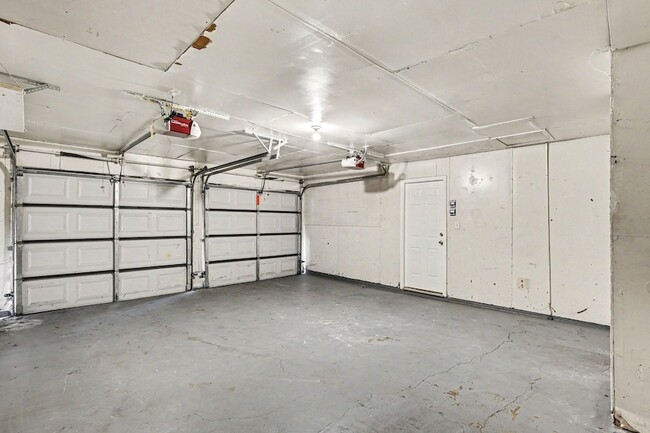 Building Photo - 4120 Portland St