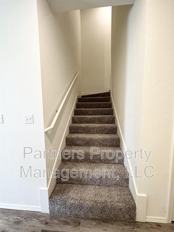 Building Photo - 779 S Amarillo Ave