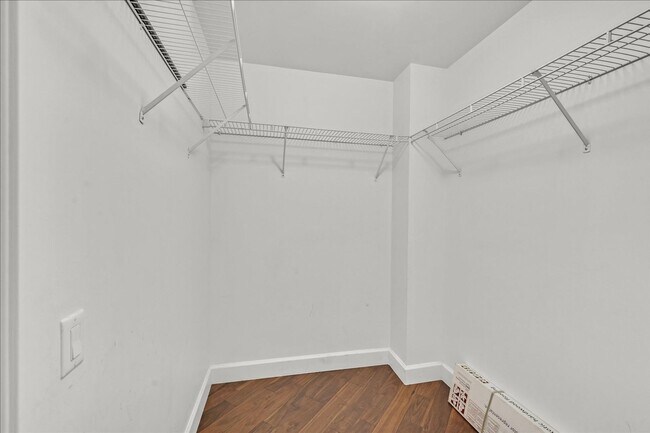 Building Photo - Dual Masters & Incredible Strip Views, 37th Floor or Allure