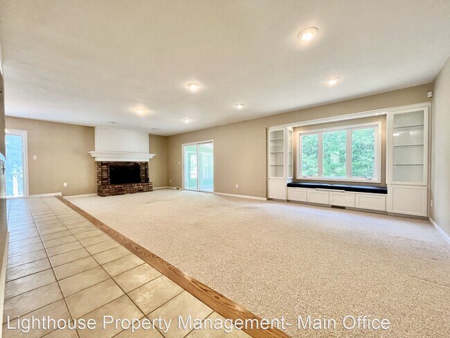 Building Photo - 4 br, 2.5 bath House - 4500 8th Ave