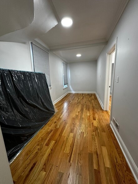 Bedroom 2 - 2451 N Monticello Ave