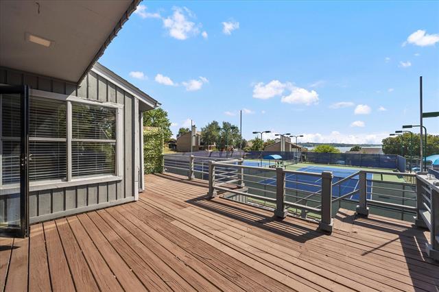 Building Photo - 560 Yacht Club Dr