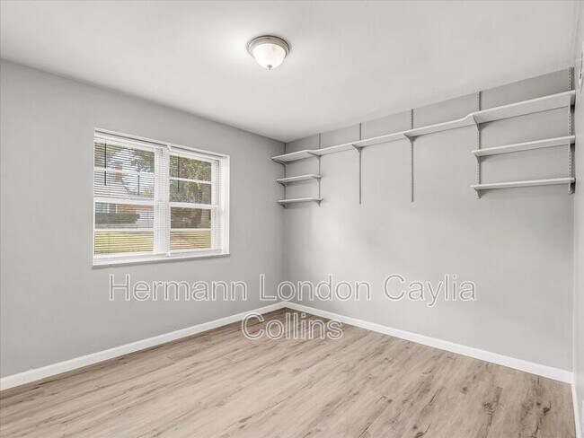 Building Photo - 1648 Orchid Ave
