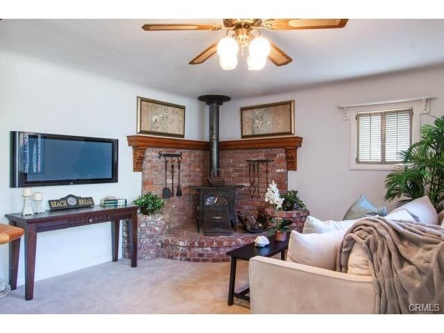 Building Photo - 1015 Spencer St