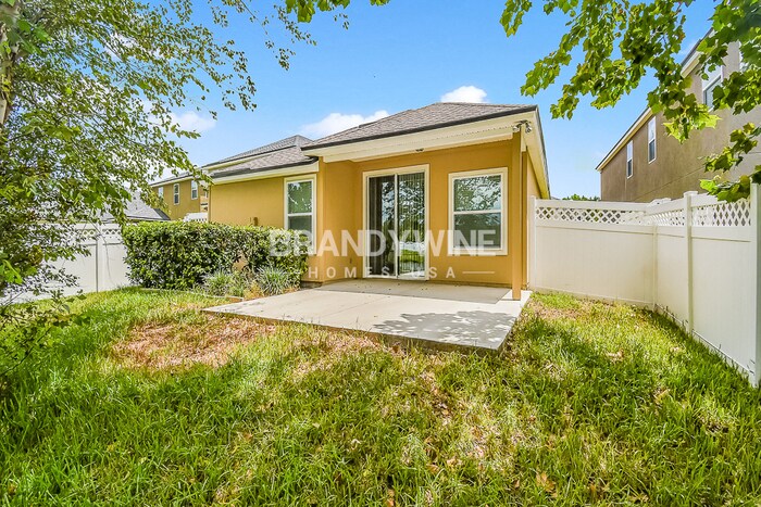 Building Photo - 884 Glendale Ln
