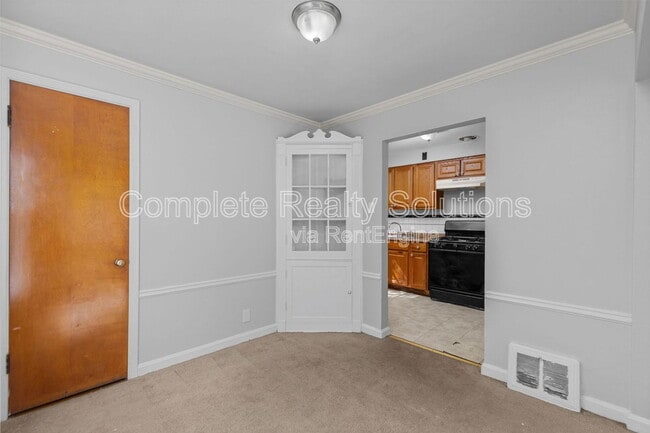 Building Photo - 10366 Ashbrook Dr