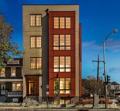Building Photo - Near NEW 1+1 in NW DC!