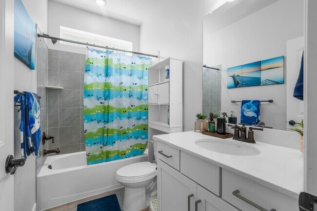 Building Photo - 13516 Waterthrush St