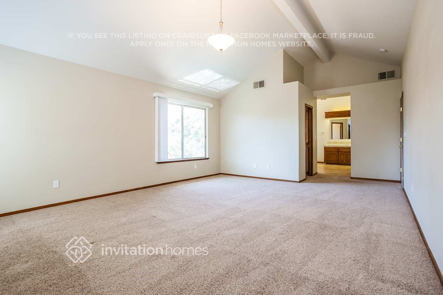Building Photo - 880 Fieldstone Ct