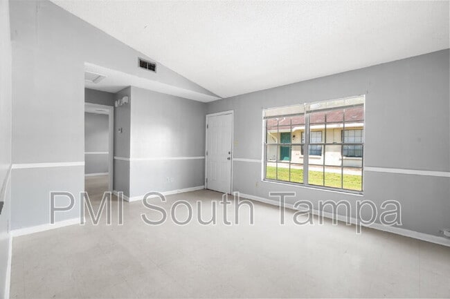 Building Photo - 9948 US-98