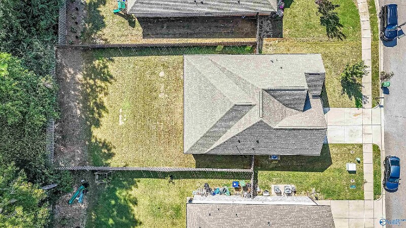 Building Photo - 147 Fernhill Dr NW
