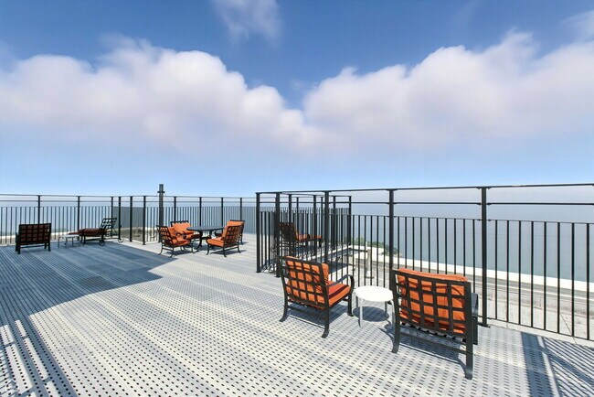 Building Photo - 1700 E 56th St