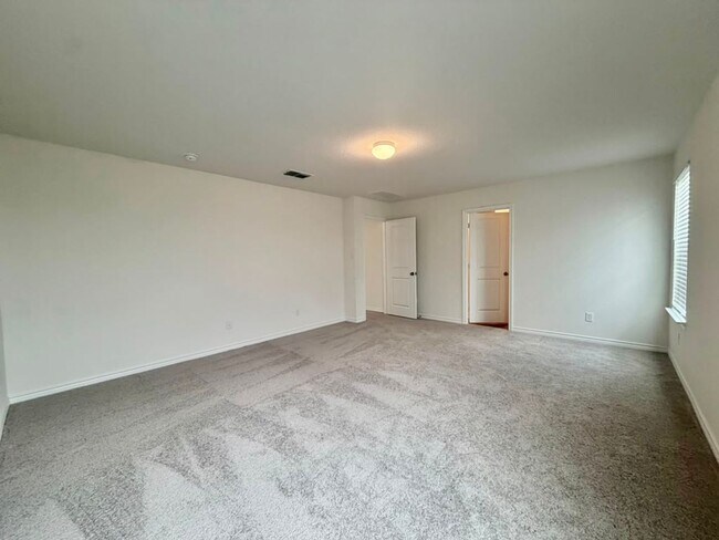 Building Photo - 7919 Mariposa Mnr