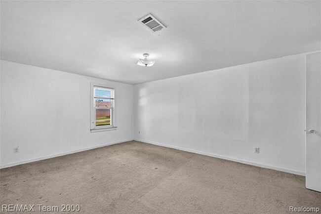 Building Photo - 6627 Mayburn St