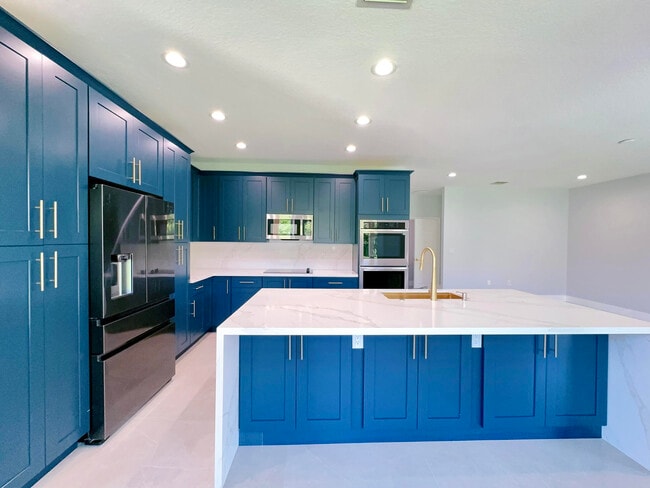 Building Photo - 11577 Big Sky Ct