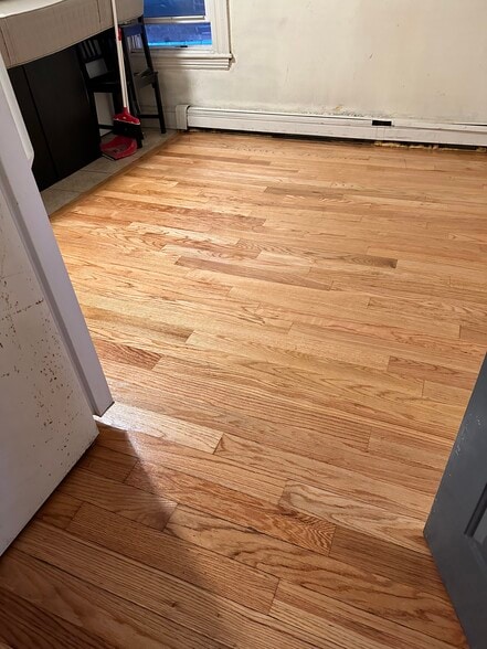 Building Photo - 3 Warwick St