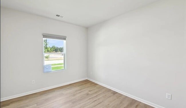 Building Photo - 1208 Whitespire Wy