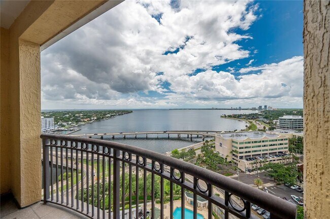 Building Photo - 345 Bayshore Blvd