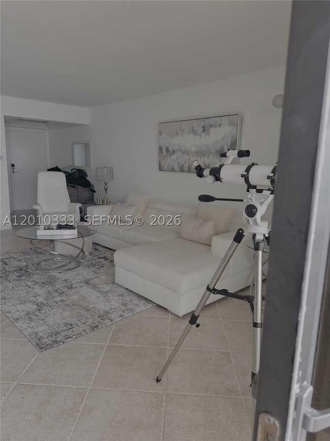 Building Photo - 3100 N Hwy A1A