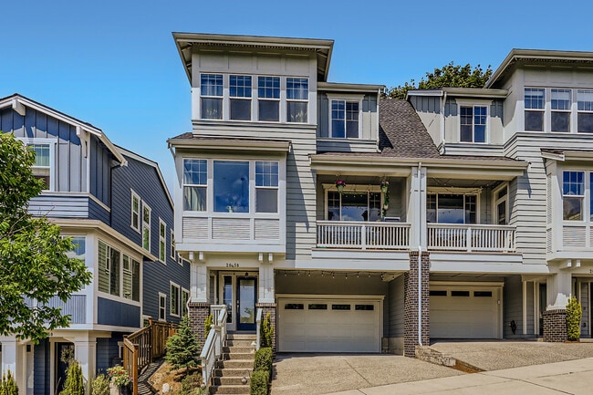 Building Photo - 26658 NE Walden Way