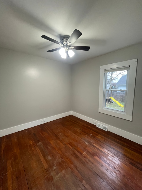 Building Photo - 3423 Osler Ave