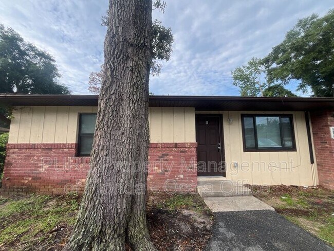Primary Photo - 3650 NE 41st St