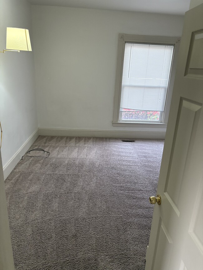 Building Photo - 740-746-746 N Wayne St