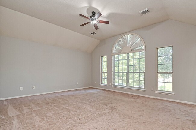 Building Photo - 11011 Sprucedale Ct
