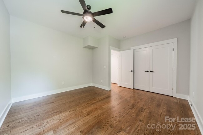 Building Photo - 1401 Kennon St