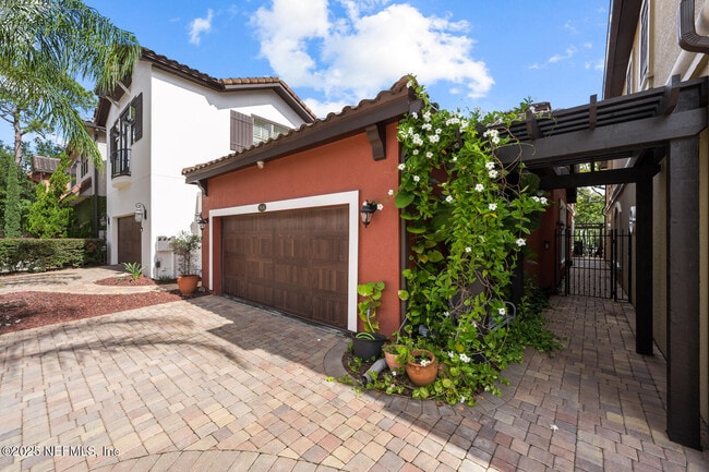 Building Photo - 8849 Pallazzo Terrace