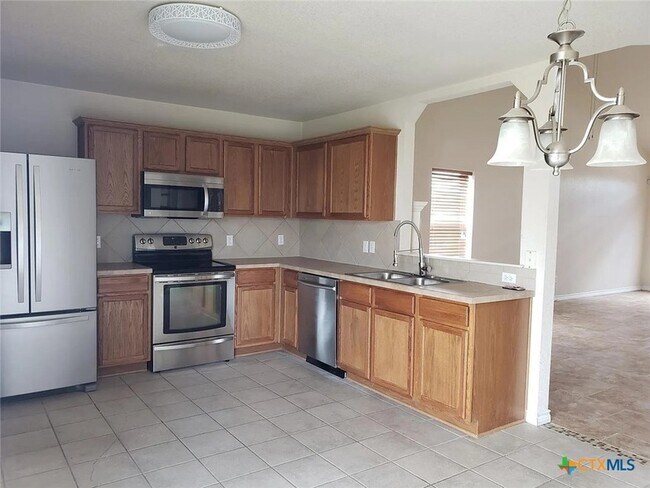 Building Photo - 3403 Bull Run Dr