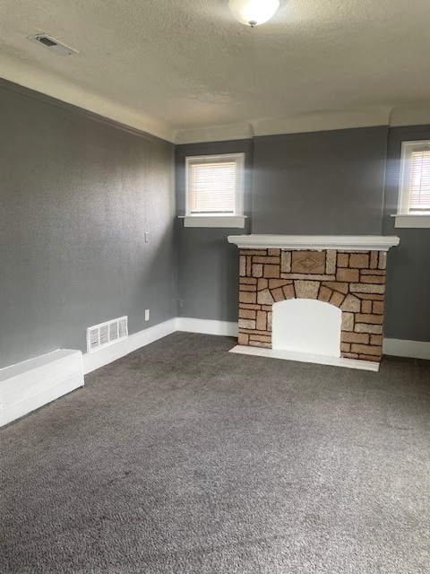 Building Photo - 8833 Pinehurst St