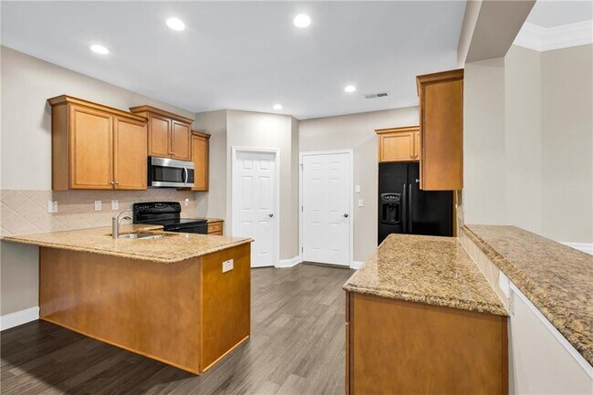 Building Photo - 5358 Manor View Dr NW