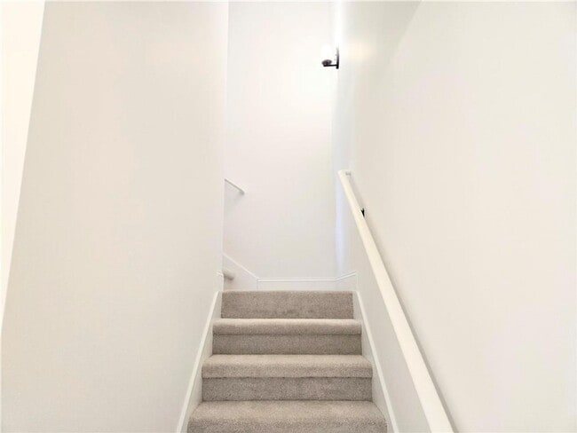 Building Photo - Brand-New Construction Near Auburn University