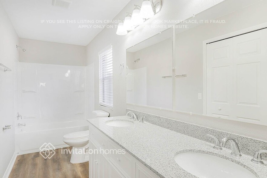 Building Photo - 13405 Prestwick Dr