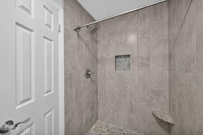 Building Photo - 133 Cll Menendez