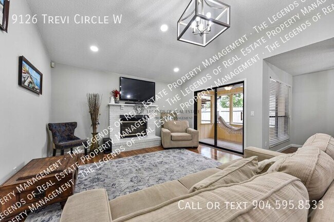 Building Photo - 9126 Trevi Cir W